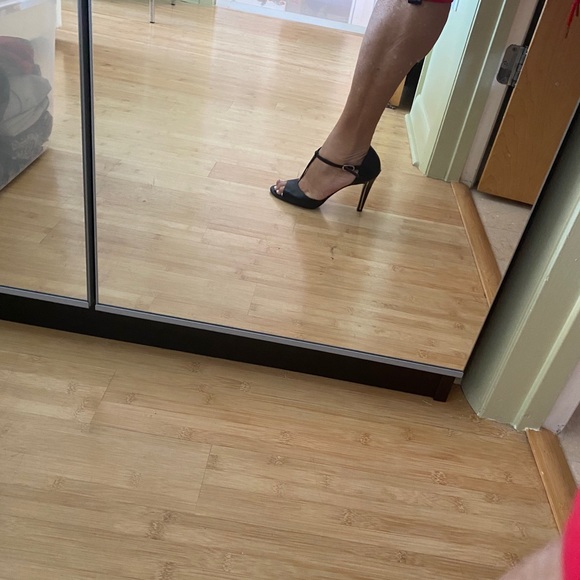 CHANEL Black Classic shoe with open toe lambskin - Picture 11 of 13